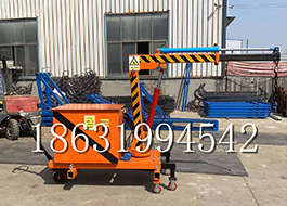 永济市随车吊机绞盘起重机车间自走可移动式多少钱小型随车吊机